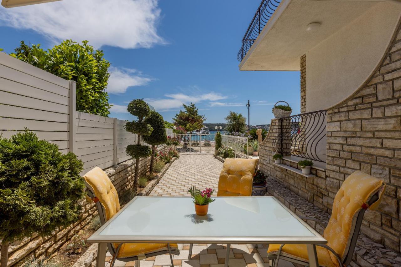 Villa Ratka Trogir Eksteriør billede
