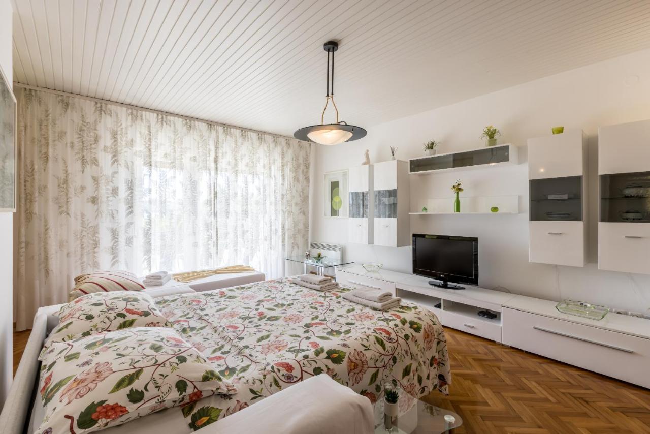 Villa Ratka Trogir Eksteriør billede